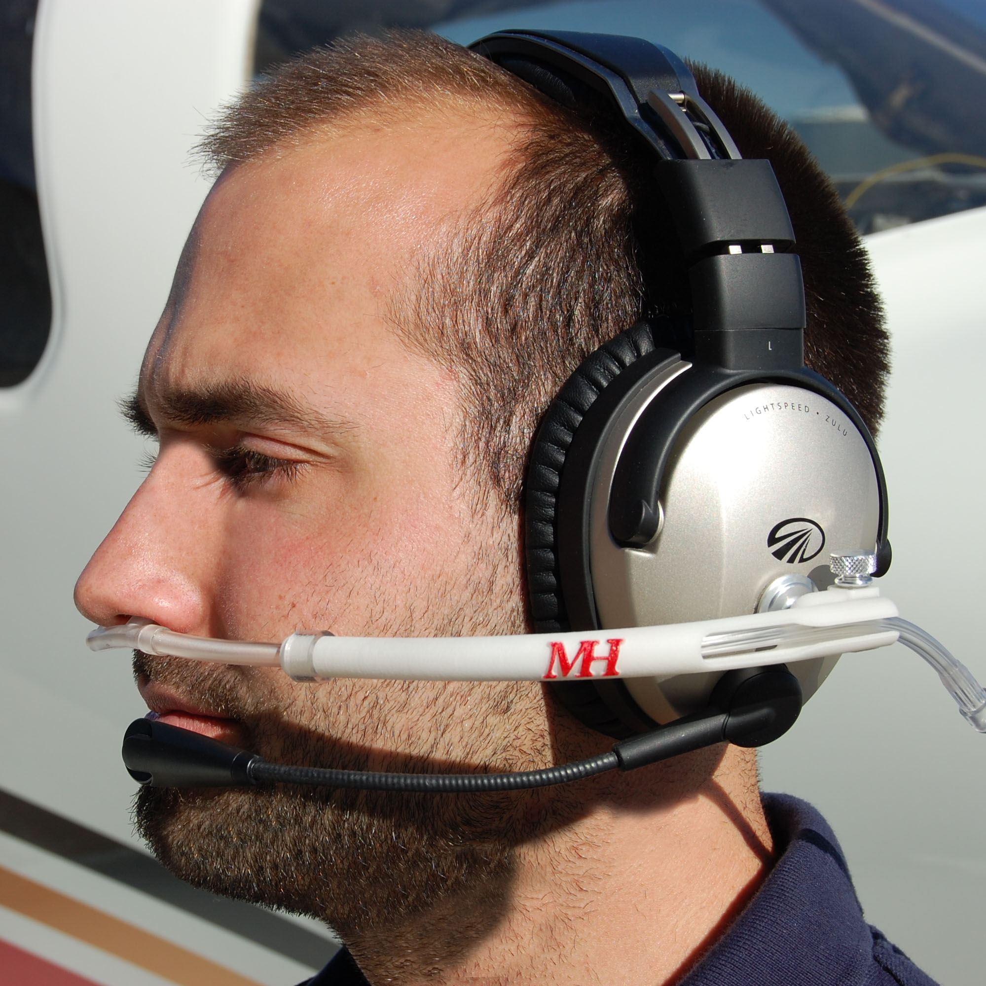 E-Z Breathe Cannula with Boom (IP Connector)